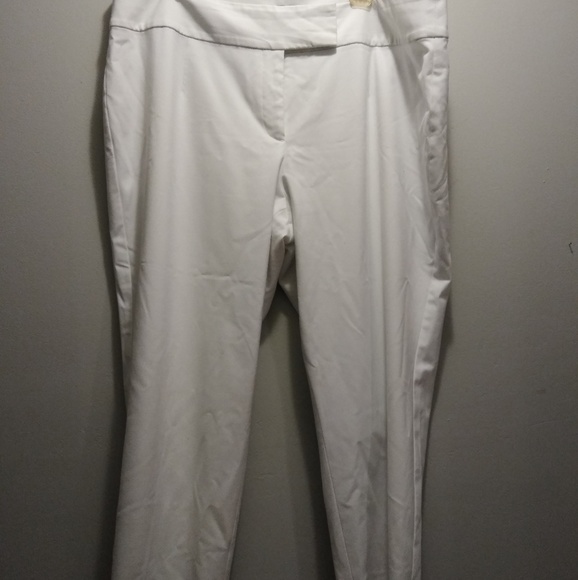 White cropped pants - Picture 1 of 7